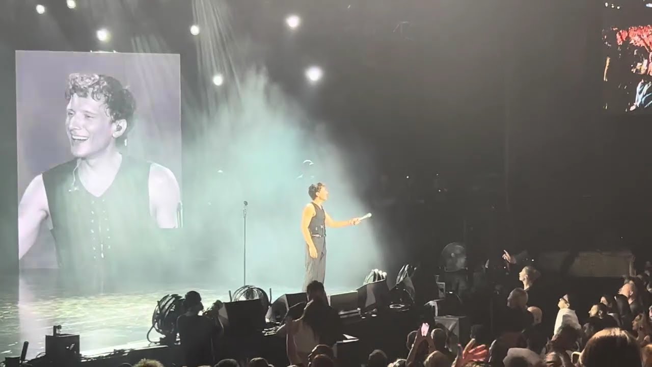 Edis Duvar #live #cover #harbiyeaçıkhava #konser #zeynepcasalini #2000s #türkçepop