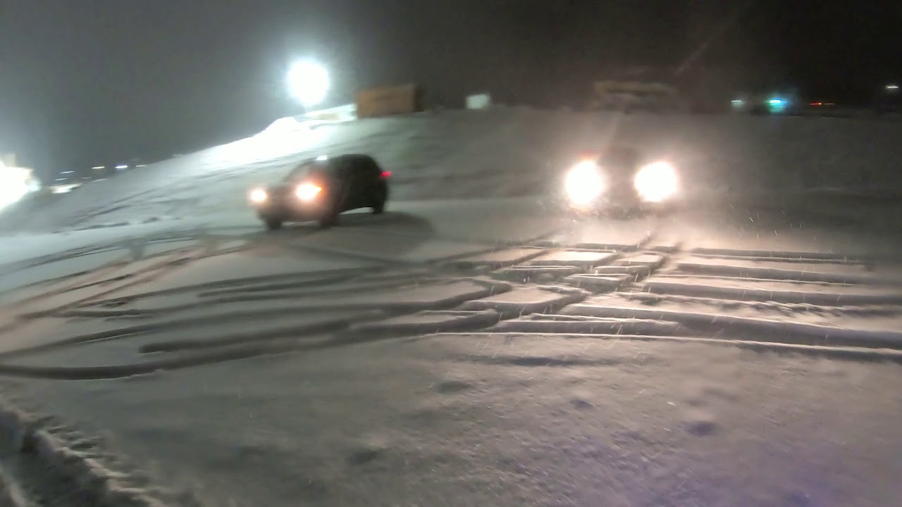 Yamaha FZ 09 IN SNOW ( Part 4) anlas winter grip tires (Video #15)