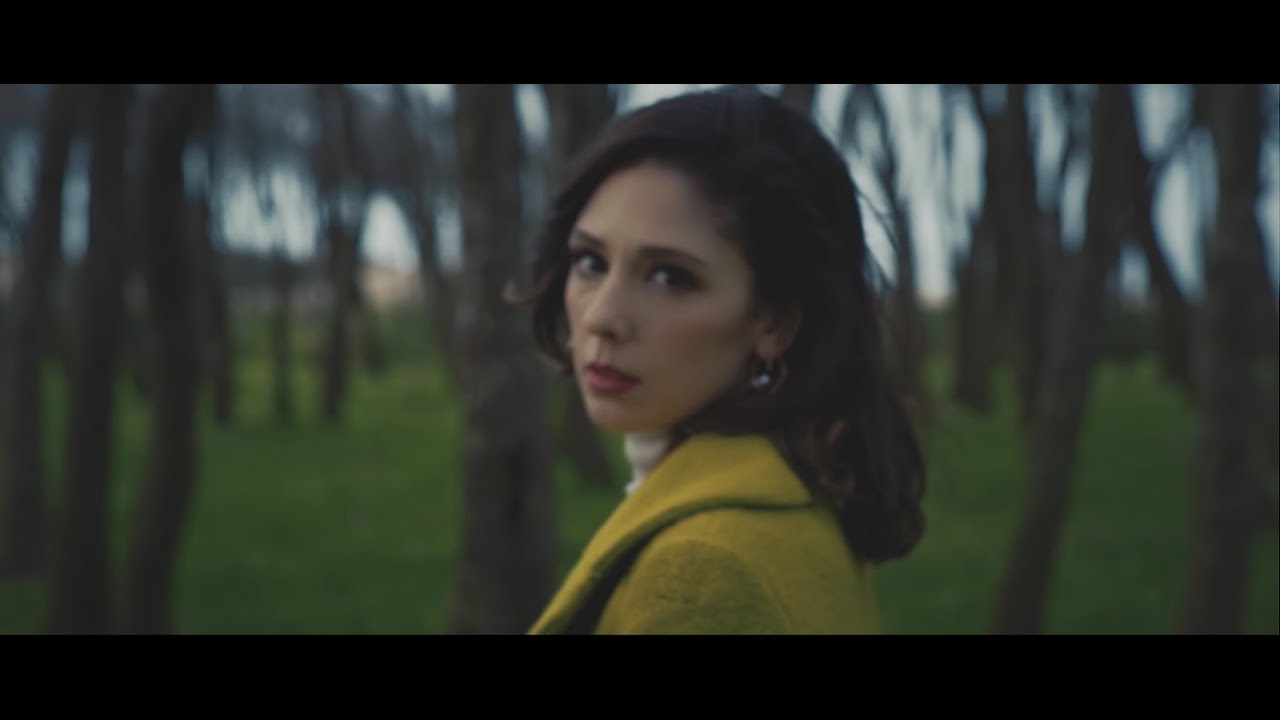 Aslı Demirer - Bilirsin (Official Video) #DünyanınEnAşkYeri