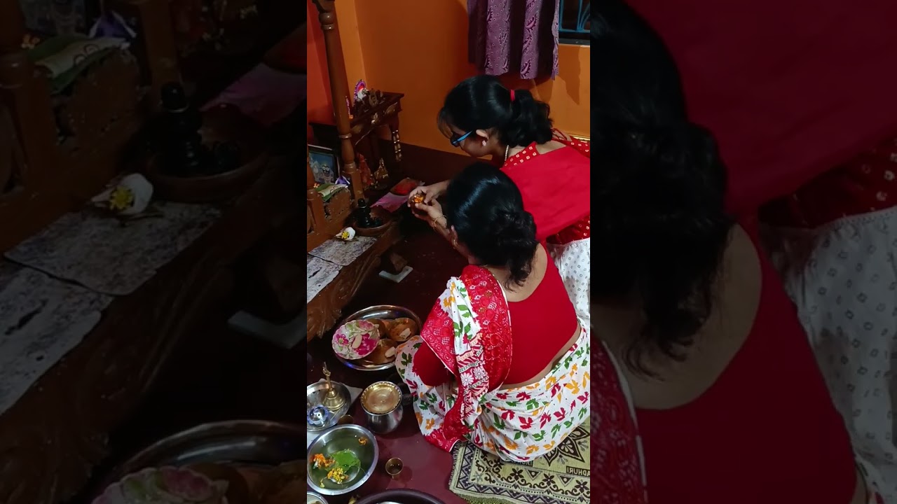 তোমরা কারা উপোস করেছো অবশ্যই কমেন্ট করবে আর একটা কথা সবাই মিলে কমেন্টে হর হর মহাদেব লিখে যাও 🙏🙏🙏🙏🙏🙏🙏