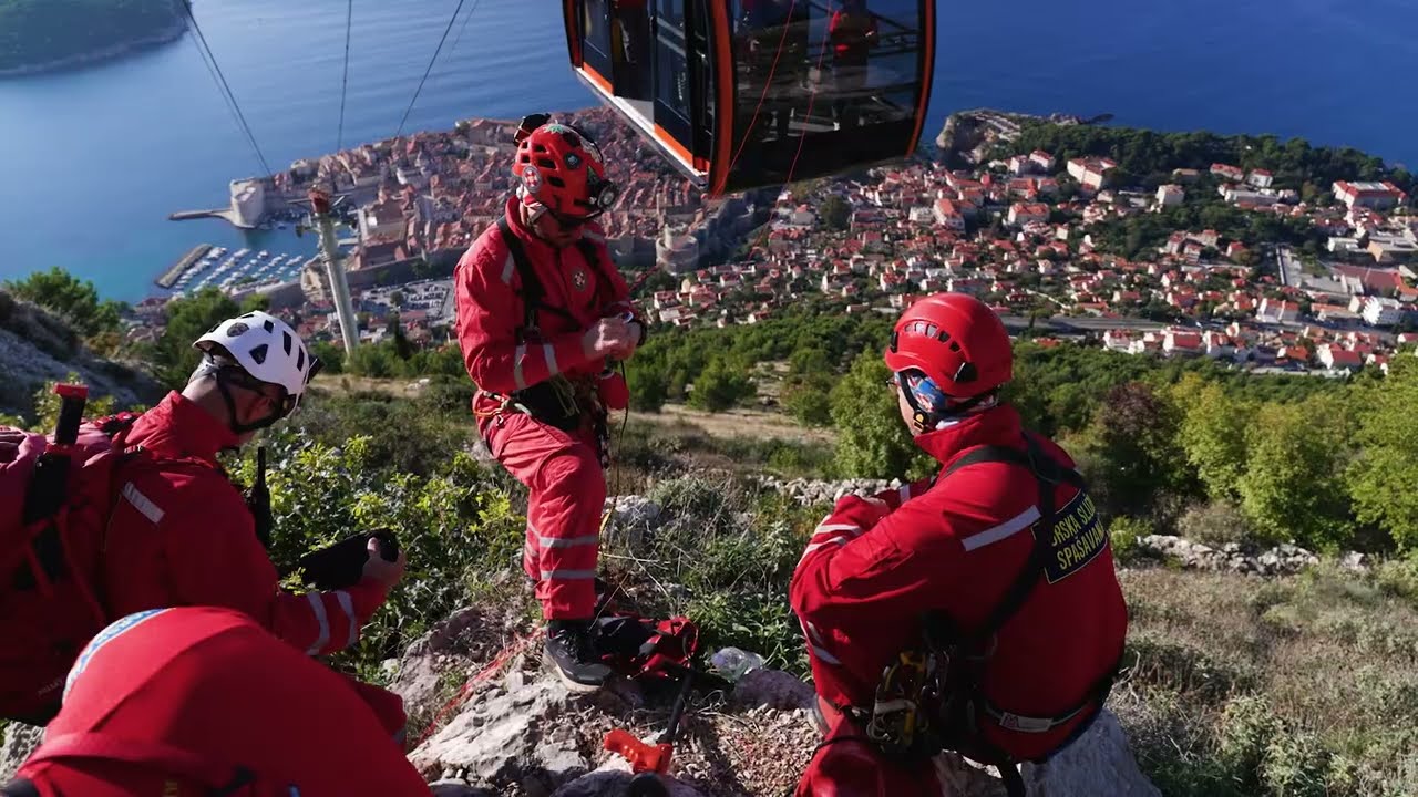 Vježba spašavanja osobe smanjene pokretljivosti iz kabine žičare 2.11.2025.