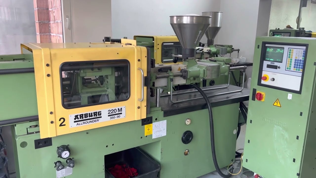 Arburg 220 Multronica