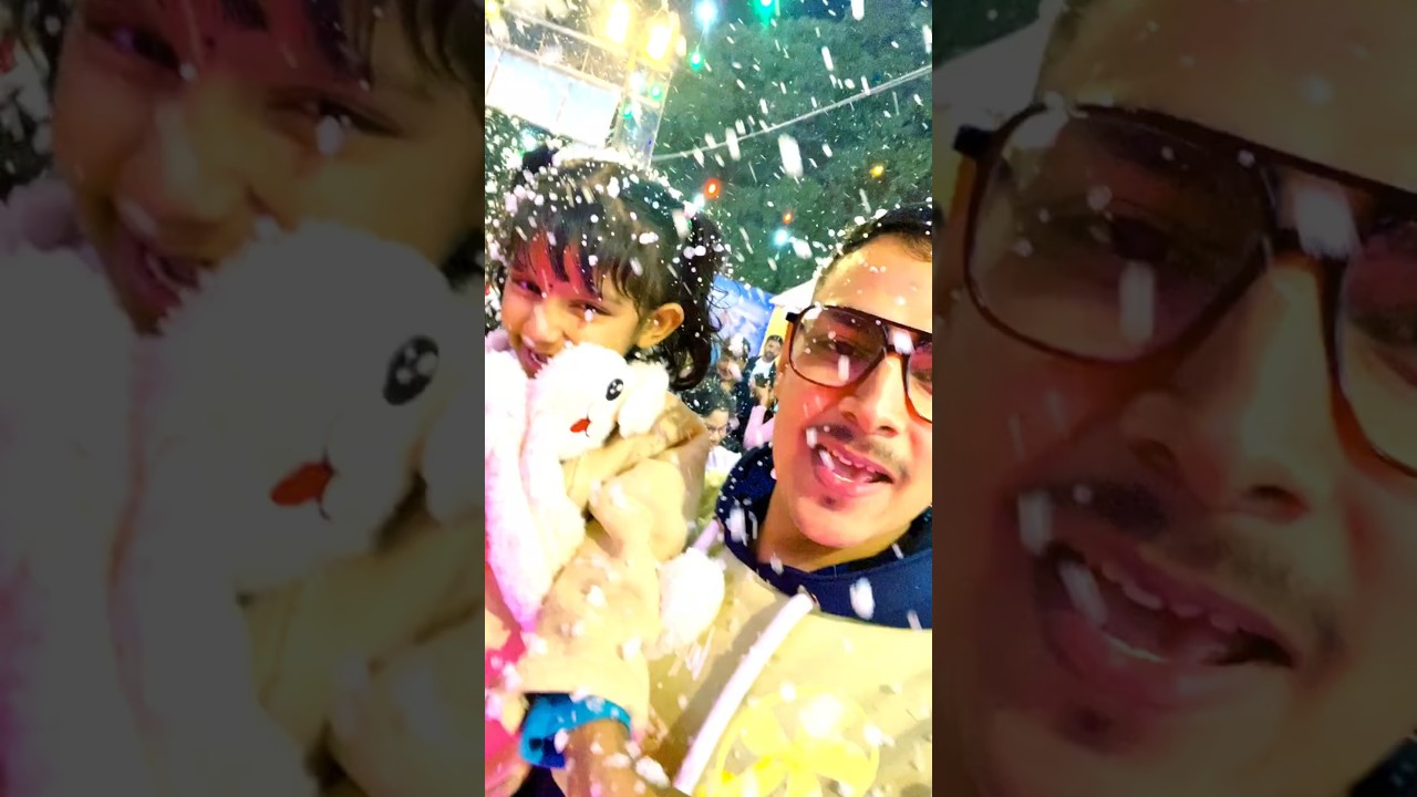 🎅 Snowfall, Smile Aur Family Time ❤️✨#SnowFun #TrendingShorts #love #ChristmasMagic #dailyshorts