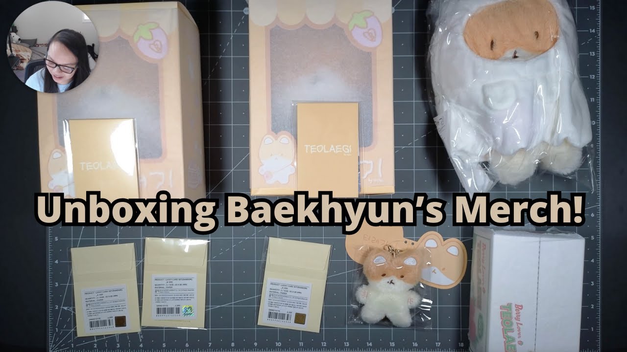 EXO-L Unboxing EXO's Baekhyun Merch (Teolaegi!) & Unboxing Cream Soda Acrylic Photocard Holder!