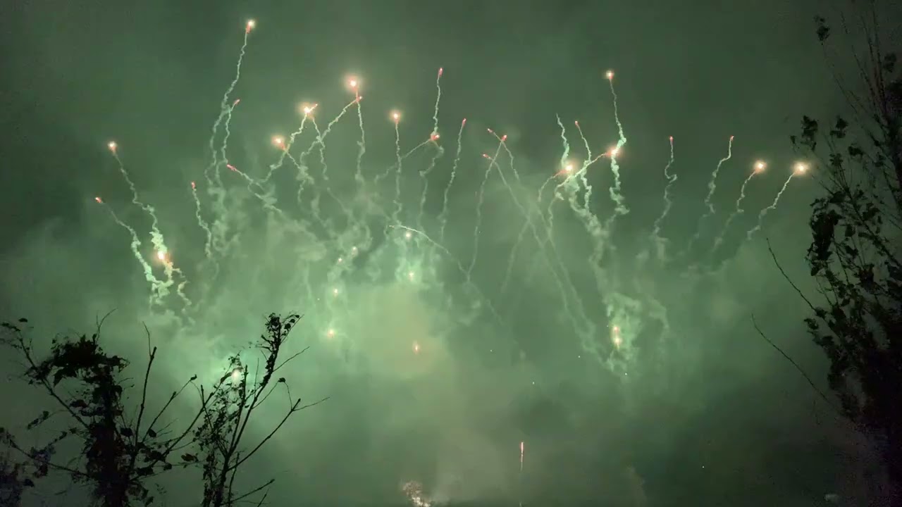 Danson Park Fireworks 2022 in 4K 60FPS