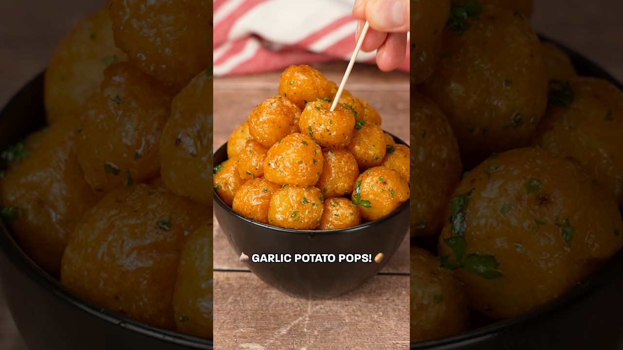 Garlic Potato Pops 🧄🥔 #Shorts #Garlic #PotatoPops #EasyRecipe #Potato #Airfryer #AirFryerSnack