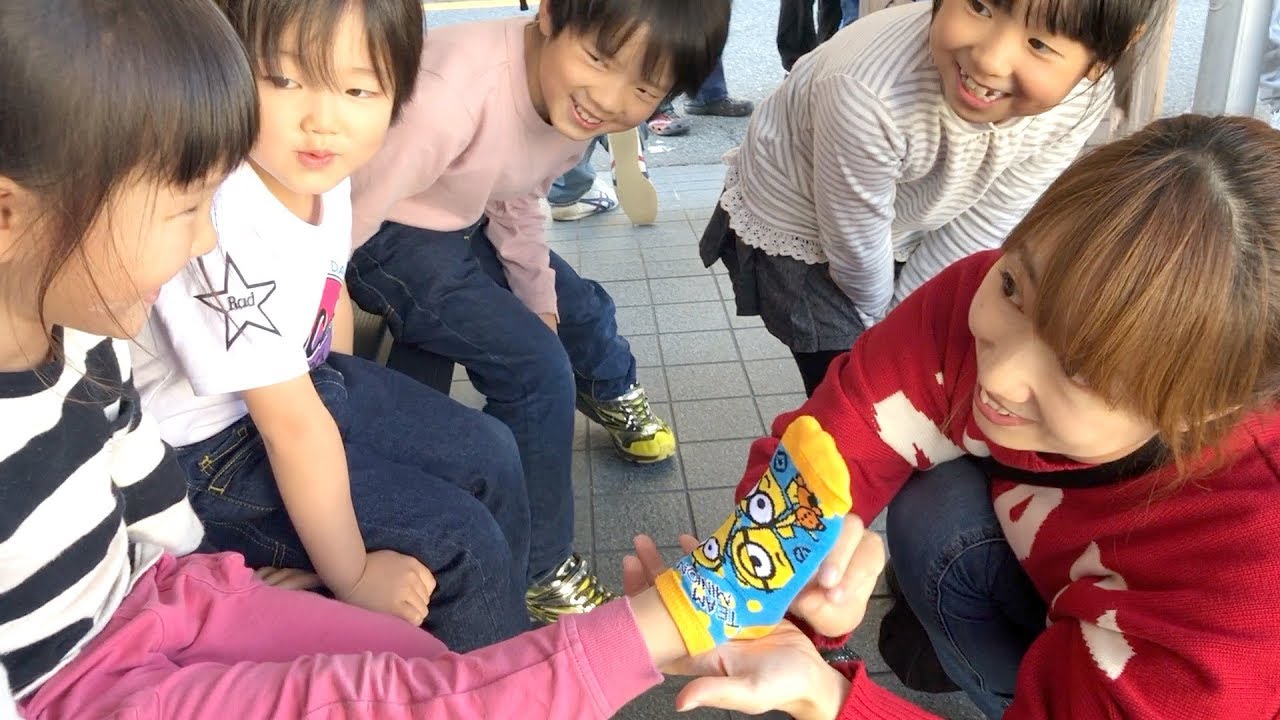 こしょばいよ〜😂パーマンのパトロールに耐えられるかな😆⁉️【ココロマン普段の様子】