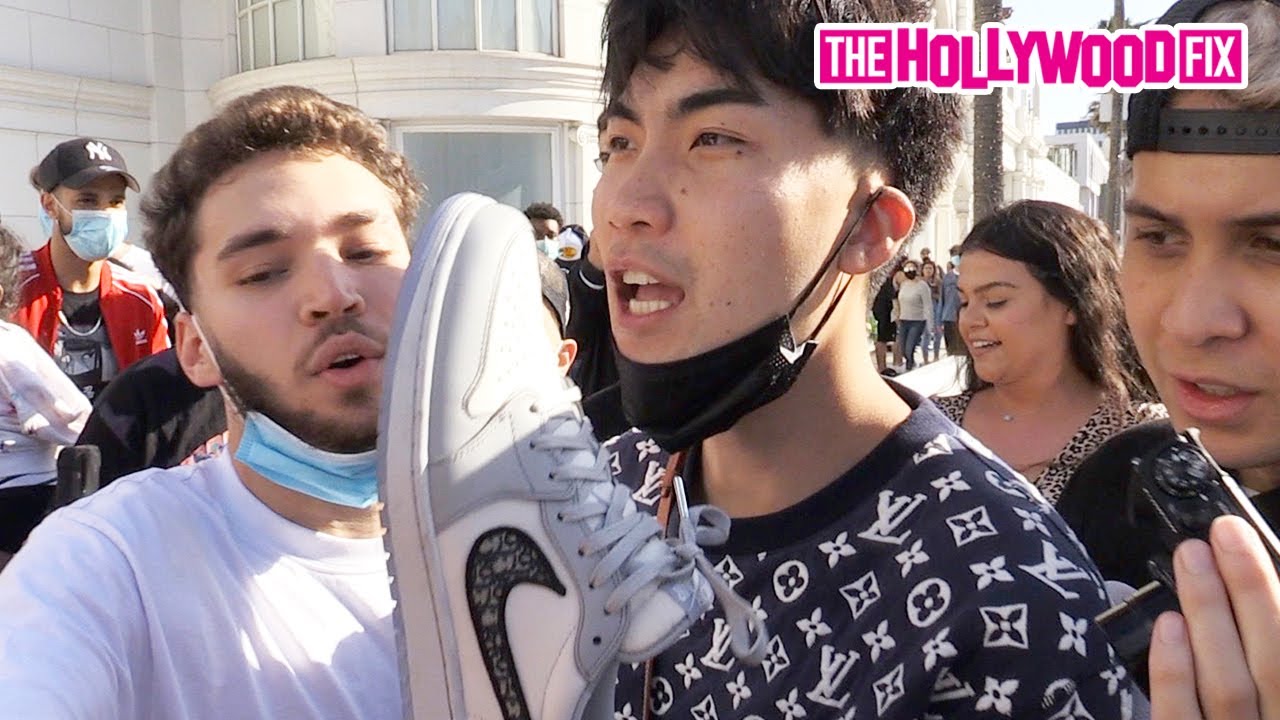 RiceGum & Adin Ross Are Mobbed By Fans At Austin McBroom's Fan Meet Up Before The Bryce Hall Boxing