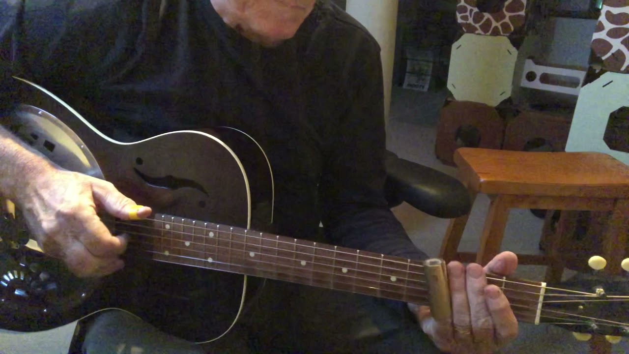 1934 Dobro 37 vs Beard Deco Phonic 37