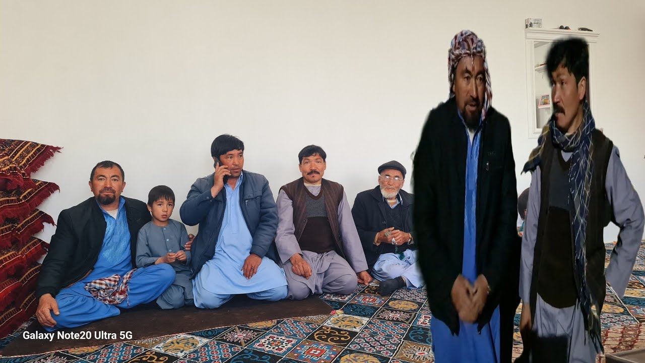رفتن پدر جانم به خانه کاکای جانم به تبریک بادی دختر  کاکایم🤩🥰