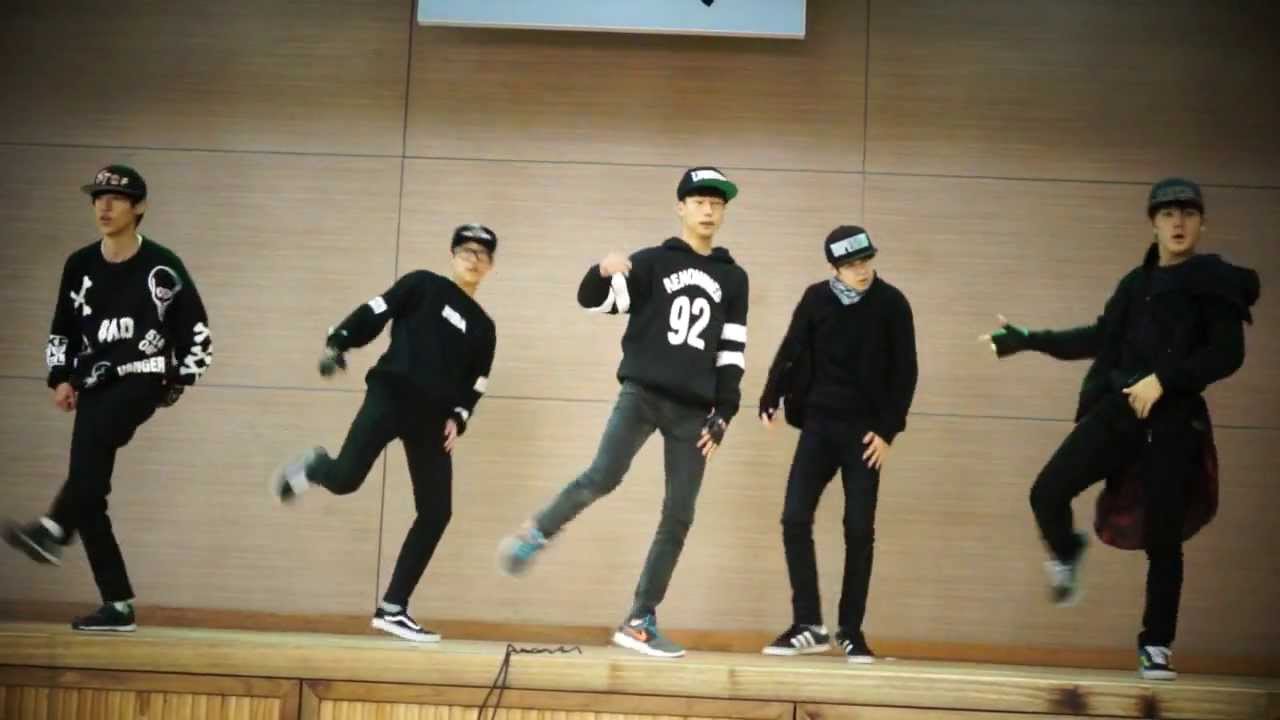 20140214 덕이중학교 졸업공연 - EXO intro + 늑대와 미녀