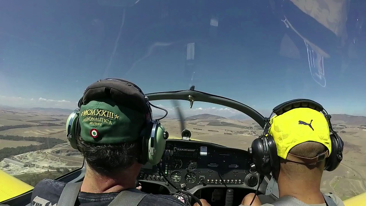 Sling 2 epic glide approach full stop landing.