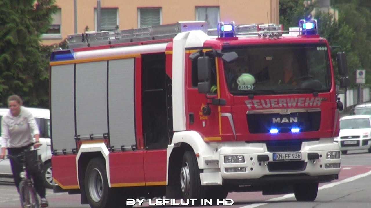 [FF Konstanz] Wachausfahrt in zwei Richtungen | Anfahrende FFler | 2x LF + DLK + MTW