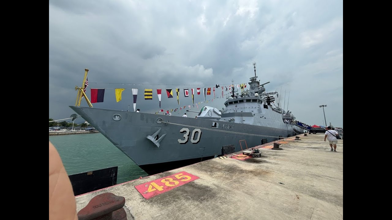 ASEAN WARSHIPS IN PENANG!!!(HARI BULETIN 4.0 BERSAMA TLDM)