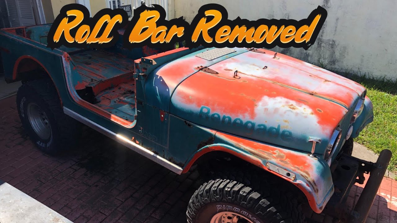 Removing the Roll Bar from the 1979 Jeep CJ7