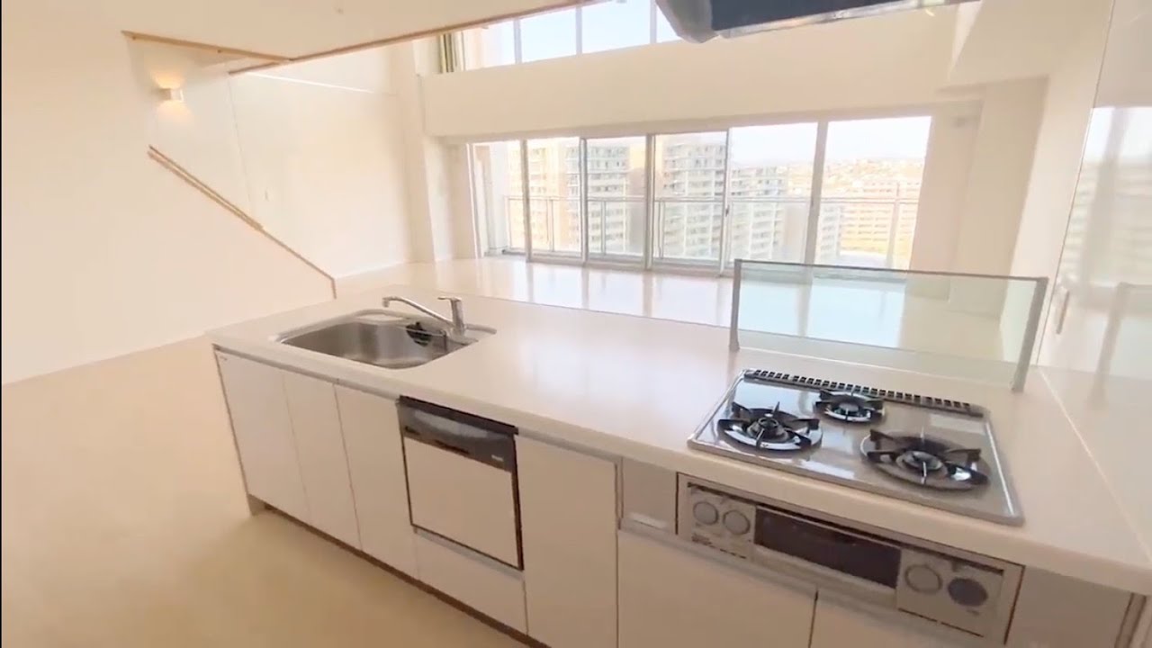 吹き抜け10m！？LDK32畳！？開放感と眺望がうっとりするメゾネットマンションのお部屋【賃貸物件の内見動画】