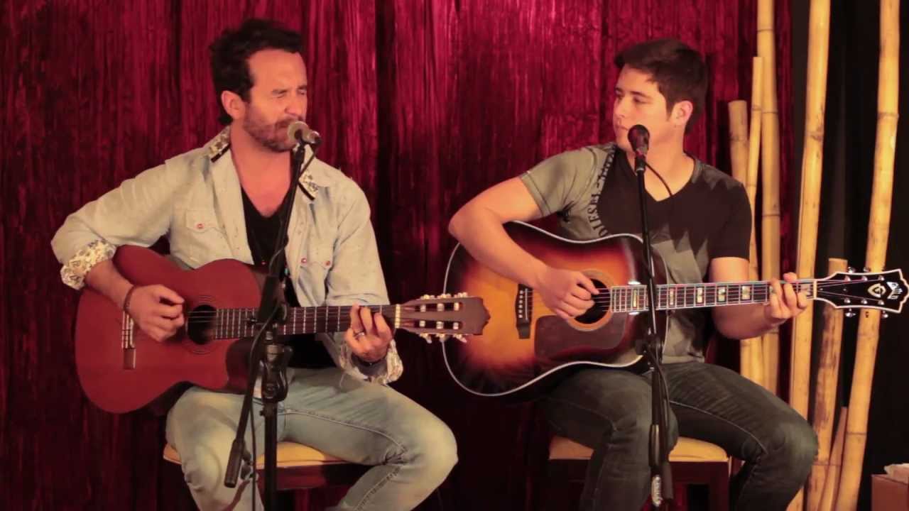 Alejandro Seyffert / Nacho Llantada - Brazos de Sol (Cover Alejandro Filio)