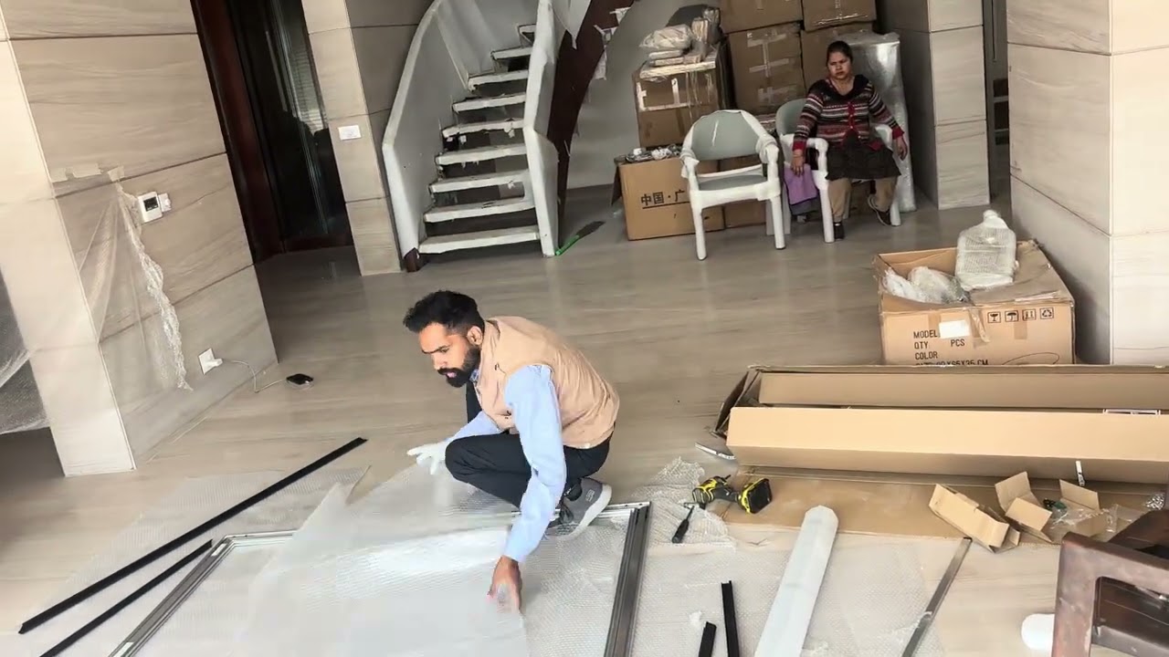 Ust projector screen installation 