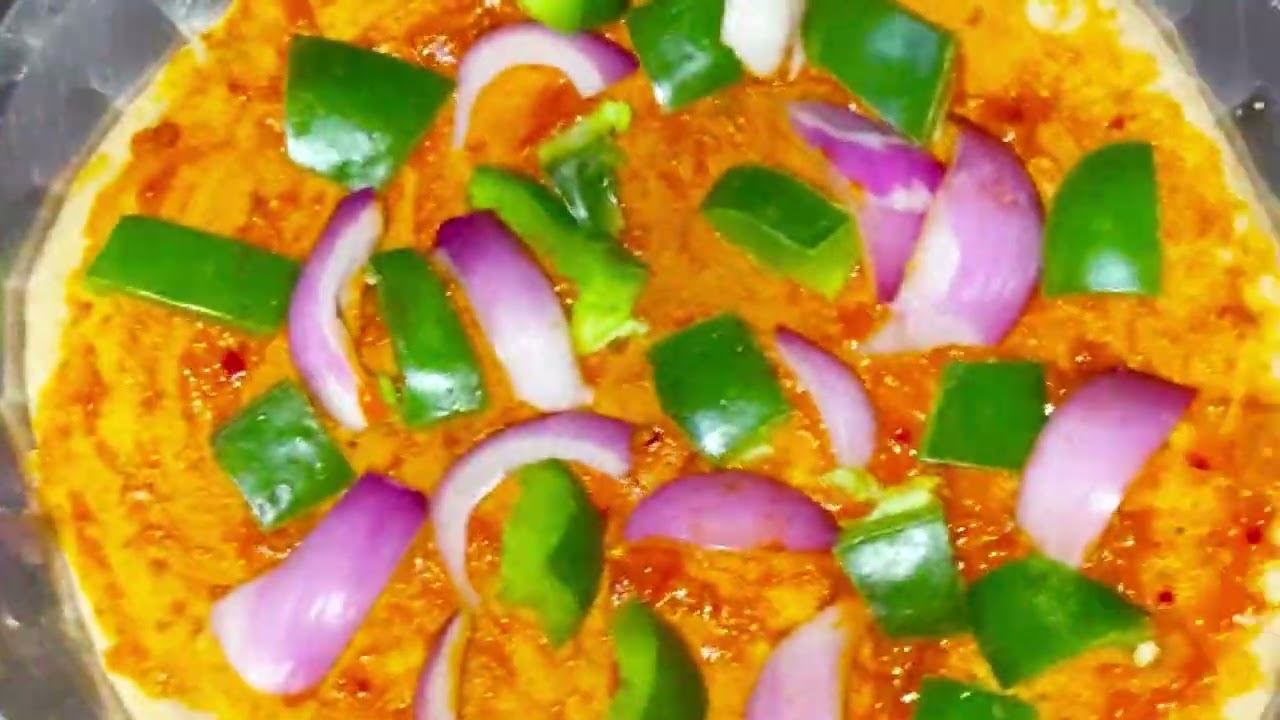 आज बनाया मैंने पिज़्ज़ा 🍕😜👌l वो भी आटे का घर पर कैसे बनाया देखिए ।😜😍🤩👍👌