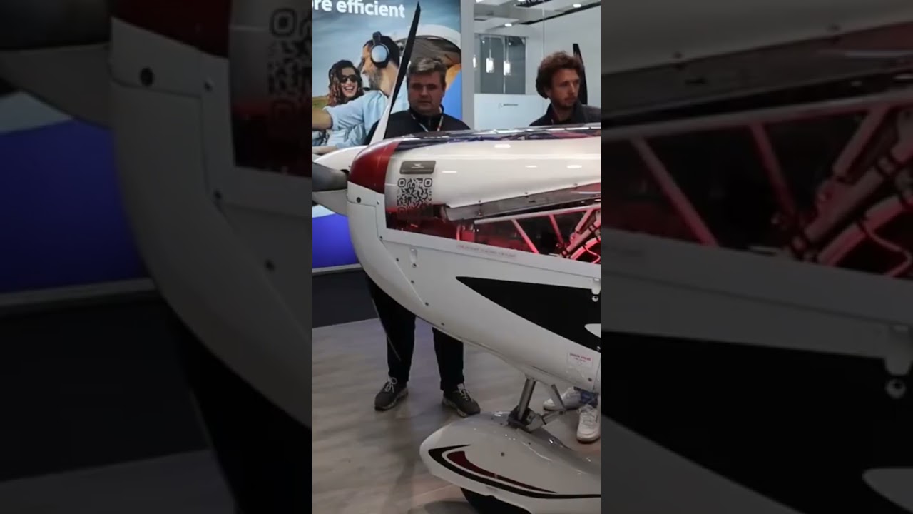 Continental - Самолет - CD-155 Jet-A на выставке AERO FRIEDRICHSHAFEN 2025 Motor Generation