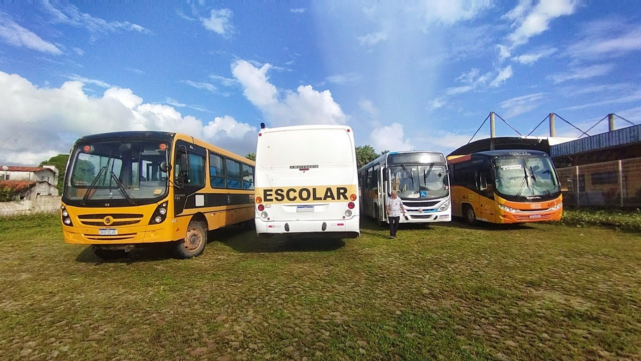 Rota escolar no Foz 15190 volksbus + mostrando dois Torino ônibus escolar .