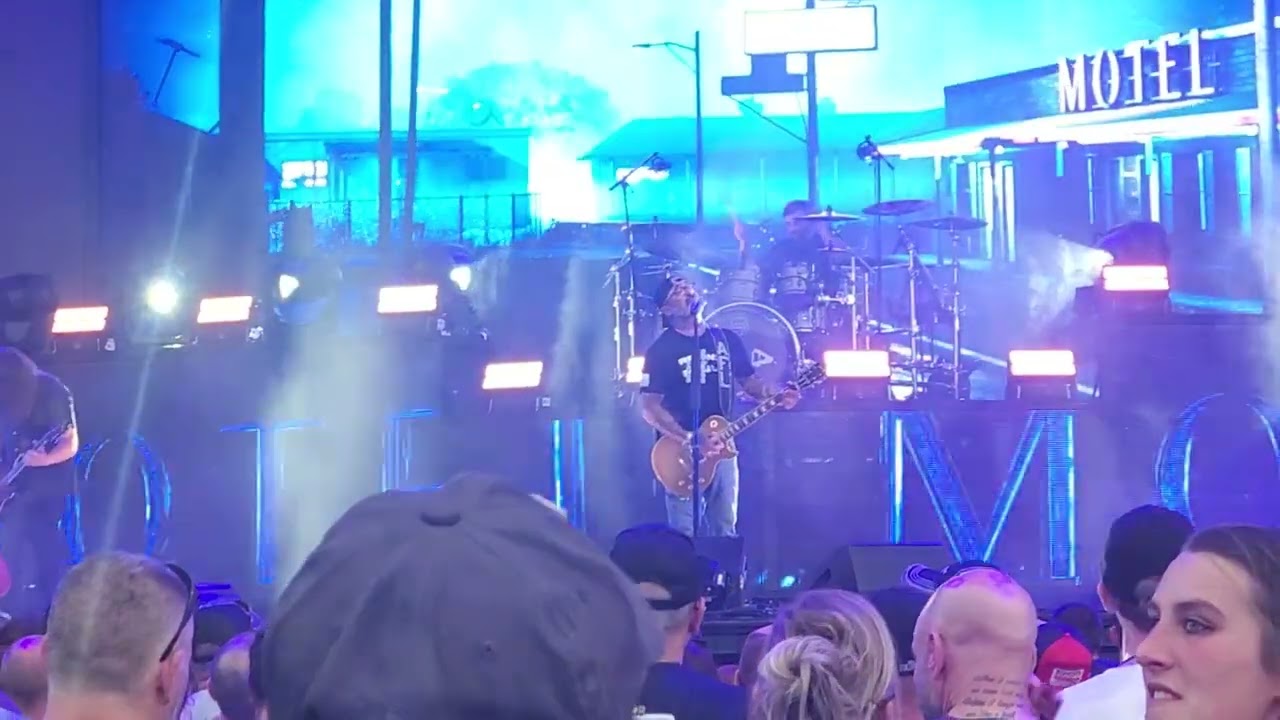 Staind - Home @ Maine Savings Amphitheater Bangor, Maine July 25th, 2023
