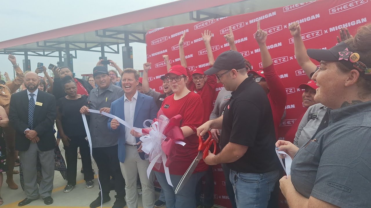 Grand Opening of the First Sheetz in Michigan