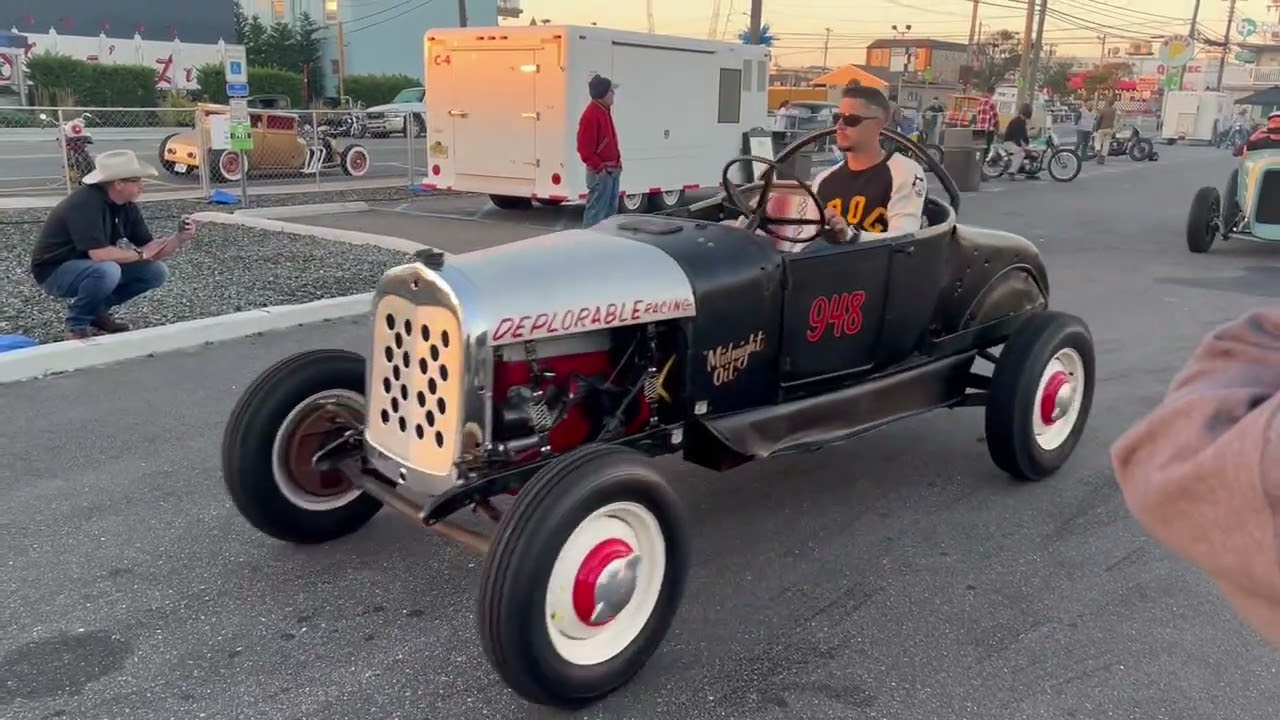Dawn rollout to the beach:TROG 2025