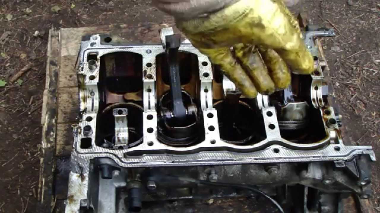 Do not remove pistons this way. GM ecotech engine.