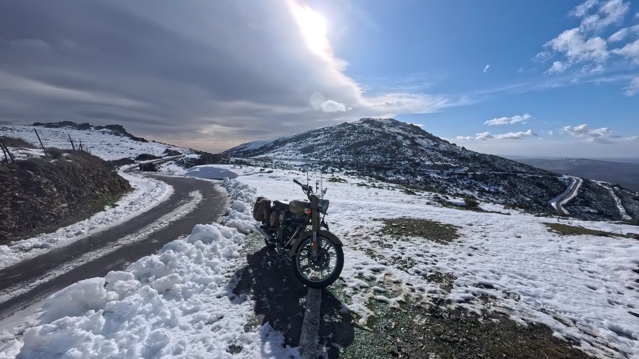 Prima neve sul monte Santa Vittoria 