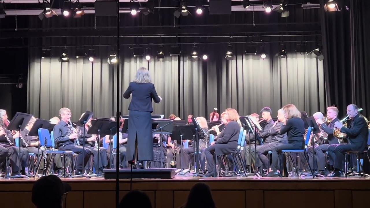 Bluffton Symphonic Band - Marche Des Parachutistes Belges 