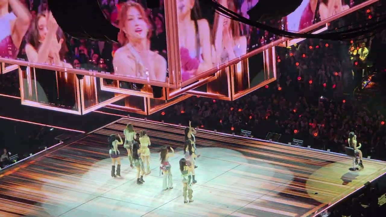260117 8K TWICE (트와이스) [This Is For] World Tour Day 1 One Spark in Oakland