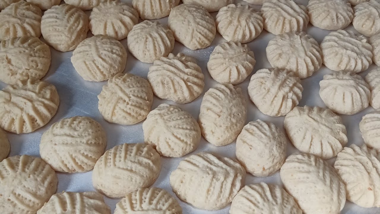 كحك العيد بكل تكاتة وحركاته 