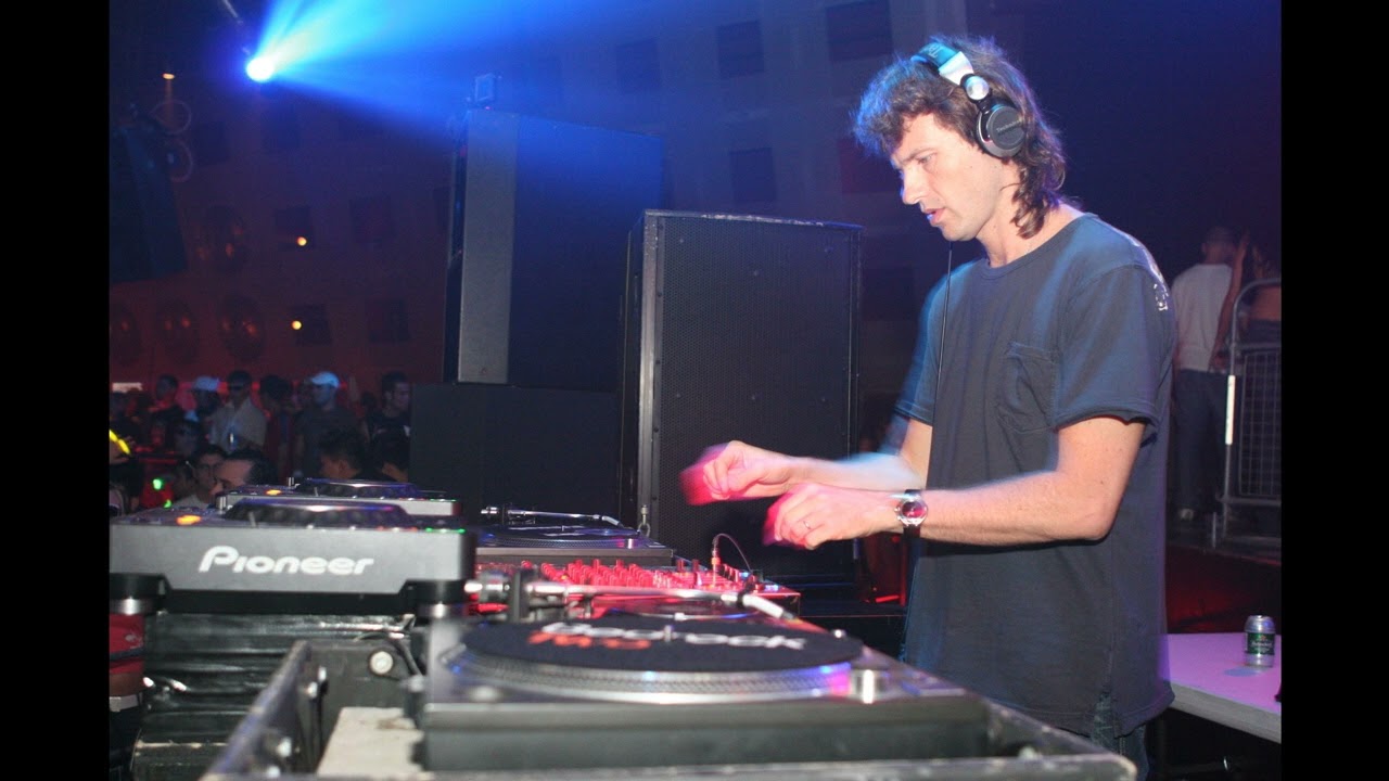 Hernan Cattaneo - Metro 95.1 FM - 2002-10-27 (Part 1)