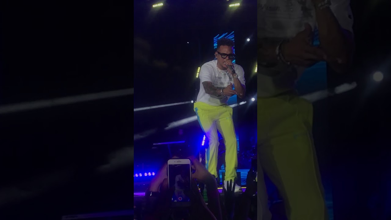 Me niego - Ozuna LIVE