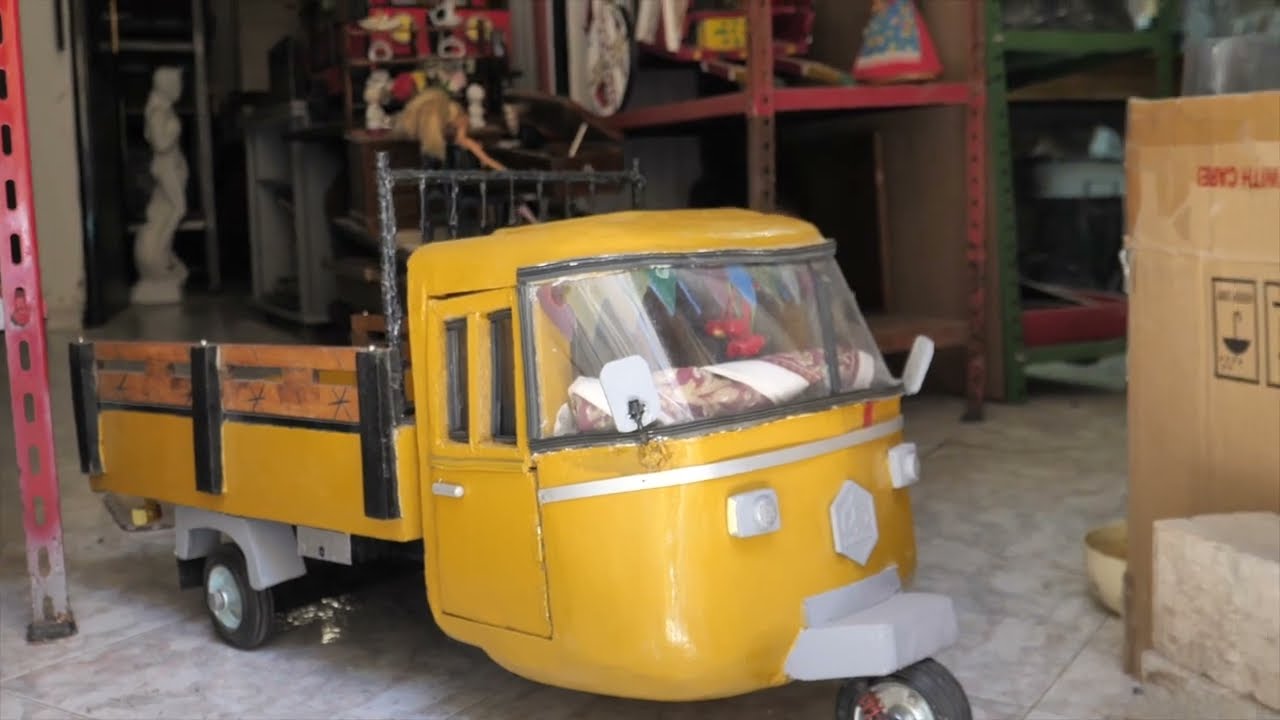 in cebtro storico,                      da Enzo La Barbera