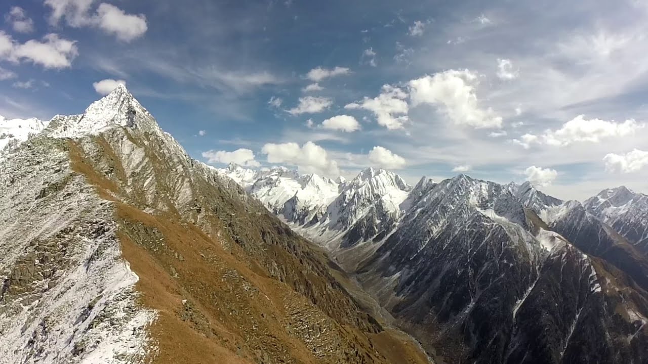 Paragliding XC Flight: India Himalaya Bir 16th October 2018