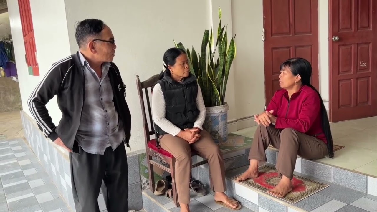 mụ liên Nói cho bà Minh biết chính xác hảo và hiệp gửi tiền ở duy