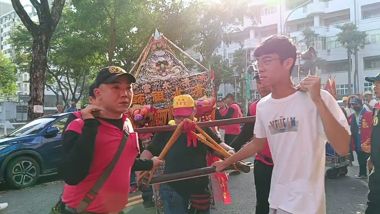2025/12/21  高雄內惟青雲宮保生大帝前往左營桃仔園海灘謁祖進香回駕遶境大典  過境內惟聖龍宮  part2