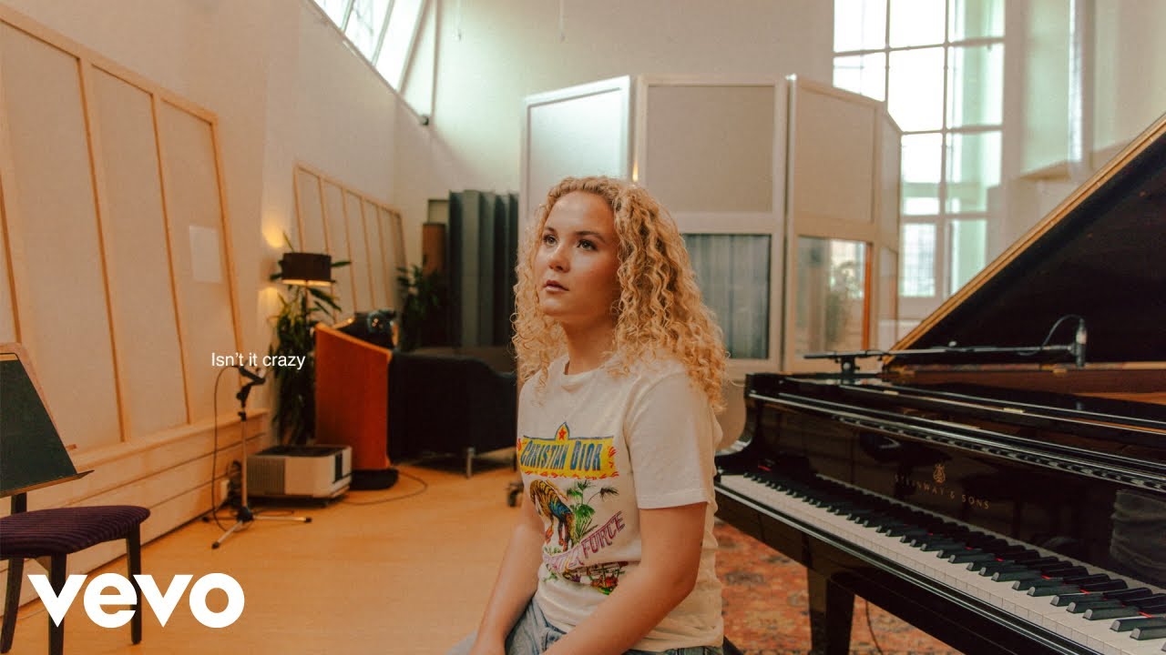 Emma Steinbakken - Isn't it crazy (Official Audio)
