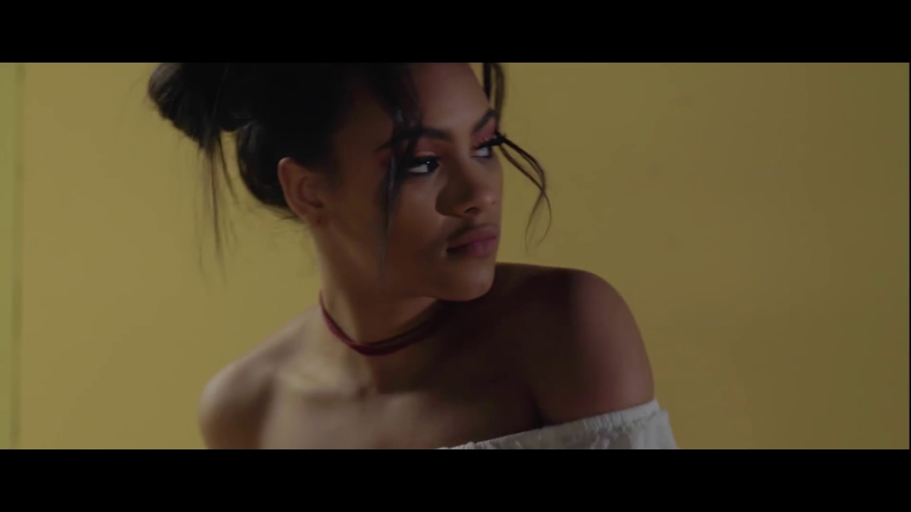 Ralami (Amiral Revers) - Molo Molo (Prod. by Mike Bangerz)