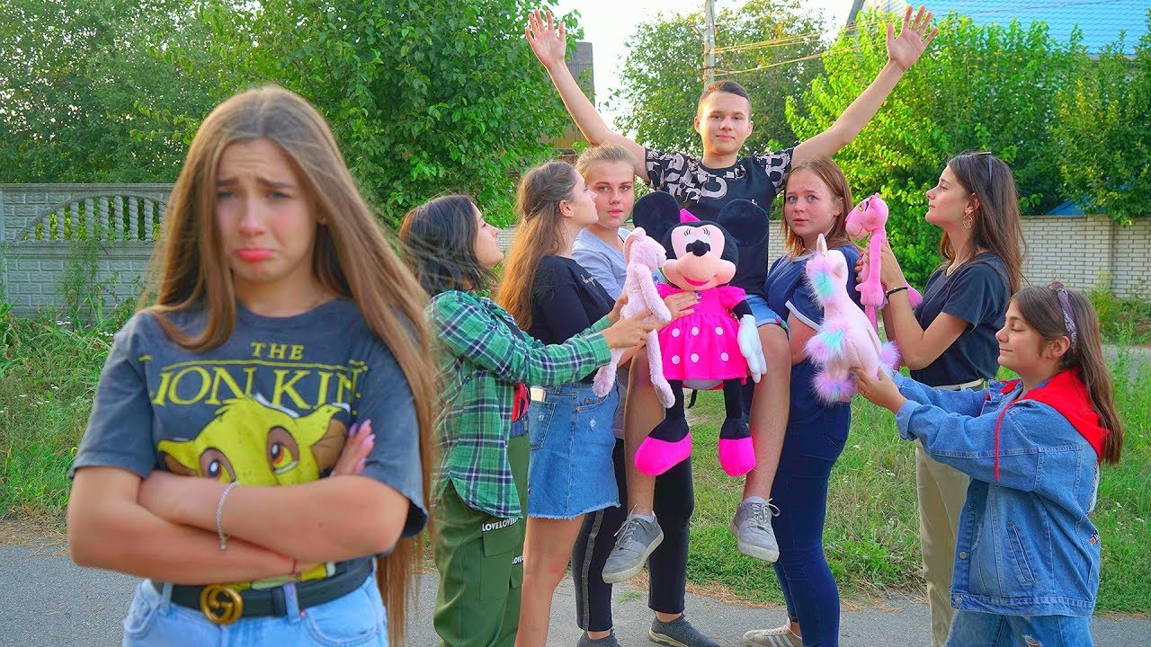 ДИАНА - НЕУДАЧНИЦА!! Кто украл всю ПОПУЛЯРНОСТЬ?