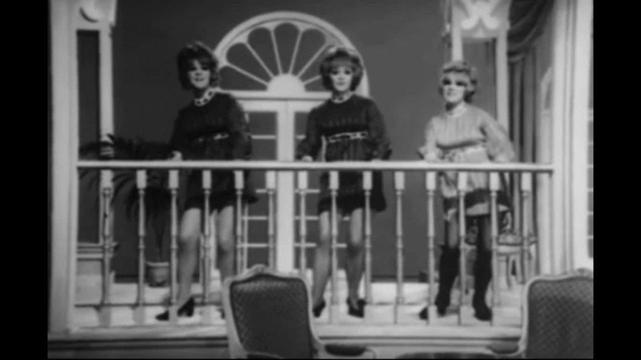 THE PAPER DOLLS SOMETHING HERE IN MY HEART