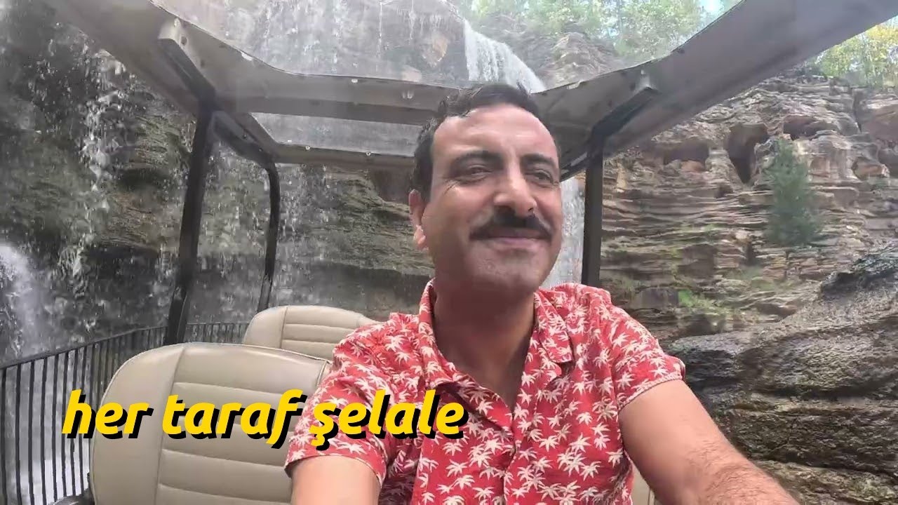 Golf arabasıyla mağaraya girdim (Missouri)