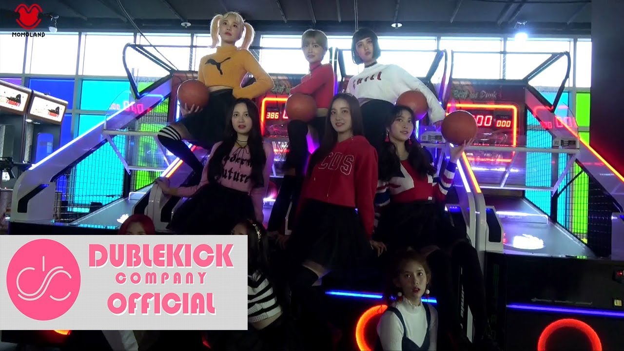 MOMOLAND(모모랜드) - "뿜뿜(BBoom BBoom)" Jacket Making Film