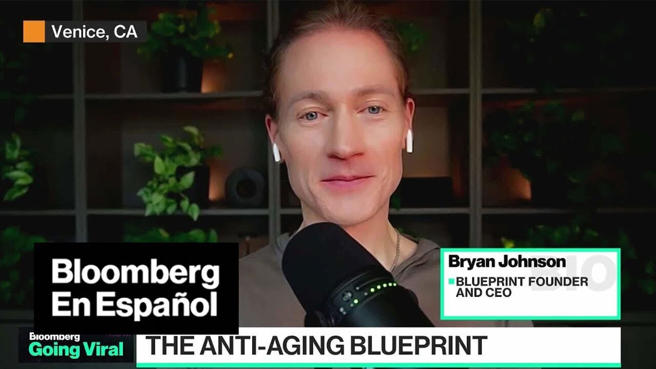 Este hombre gasta millones para volver a aparentar tener 18 años | Bloomberg en Español