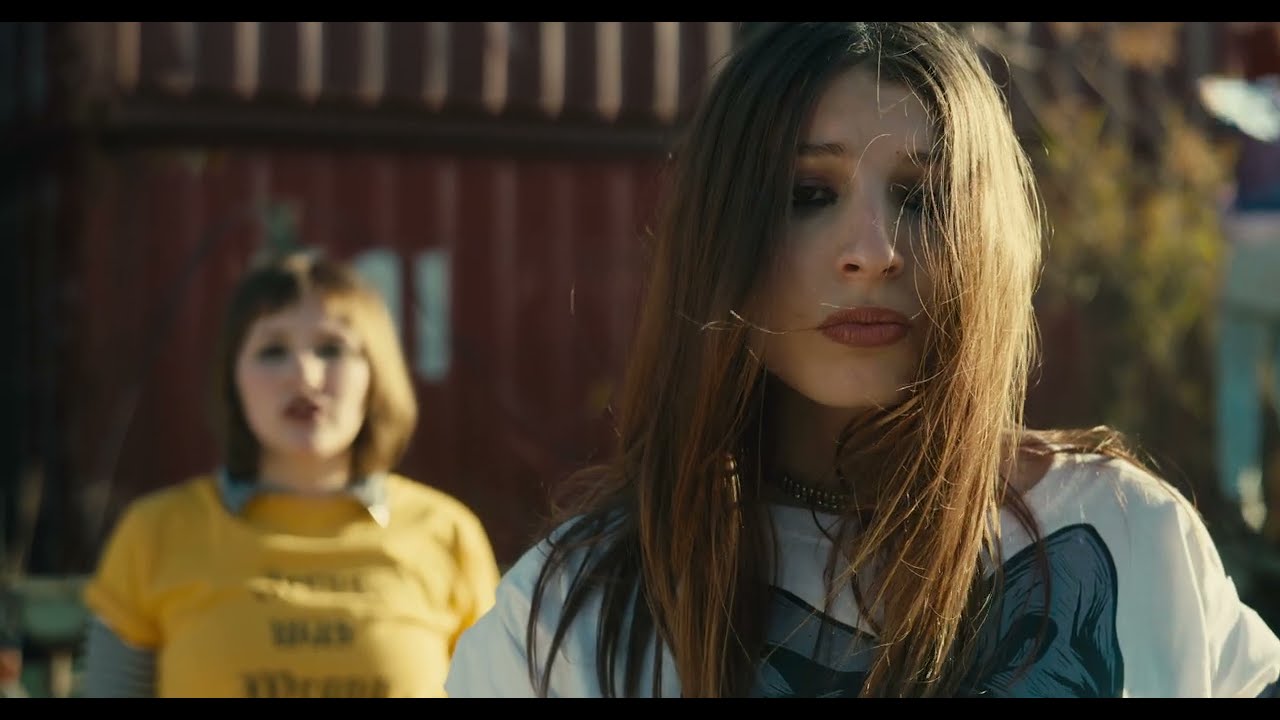A Veces (Official Video)