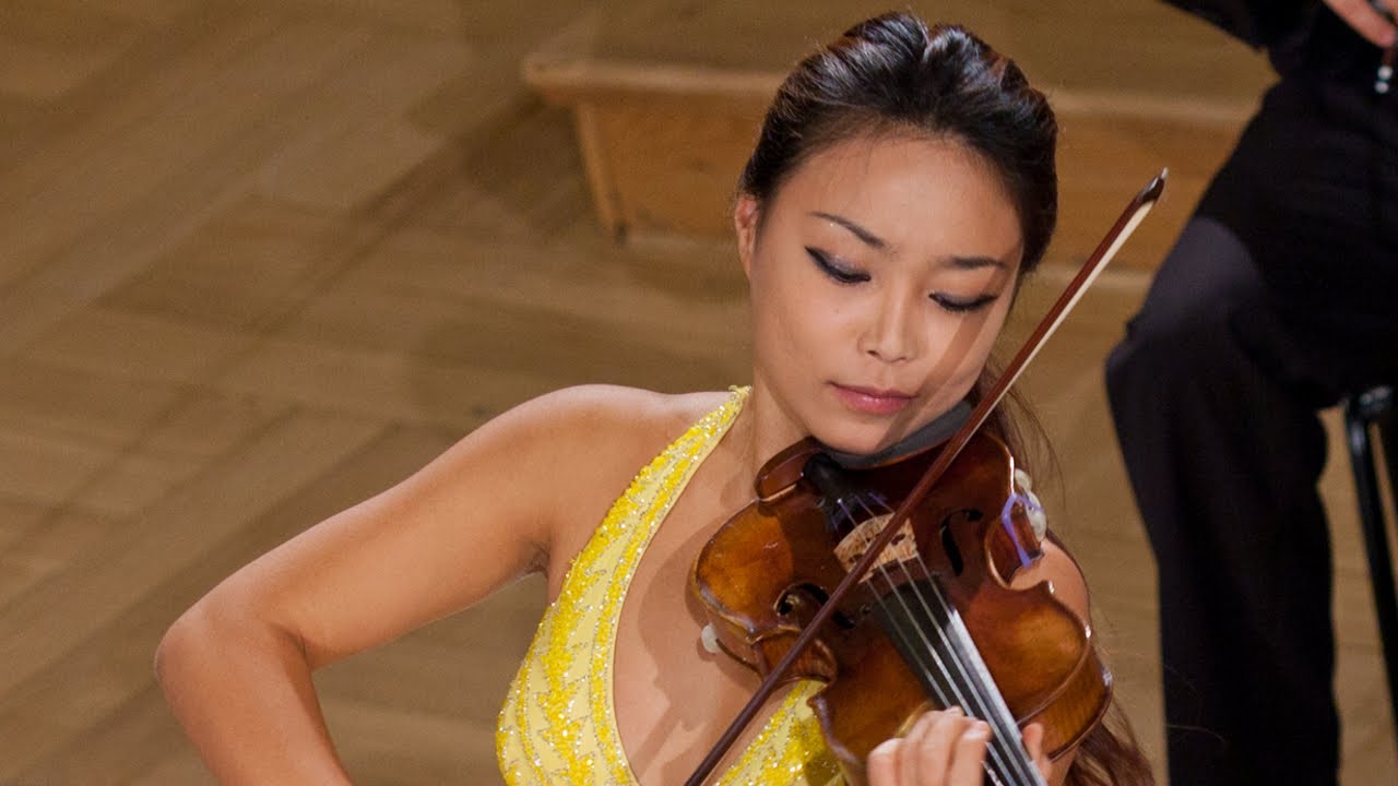 Soyoung Yoon plays Mozart: Violin Concerto in G Major, Sinfonia Concertante in E flat Major