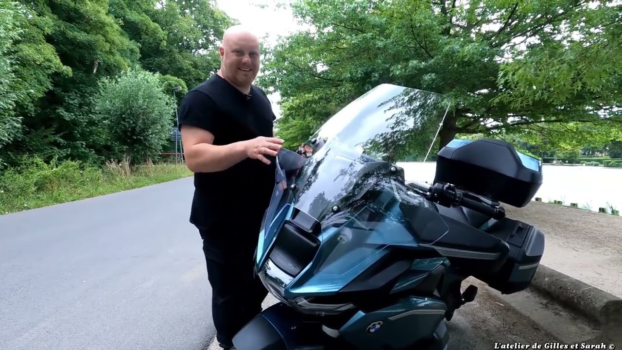 BMW R1300RT une légende dans les routières mais plus encore une incone technologique incomtournable