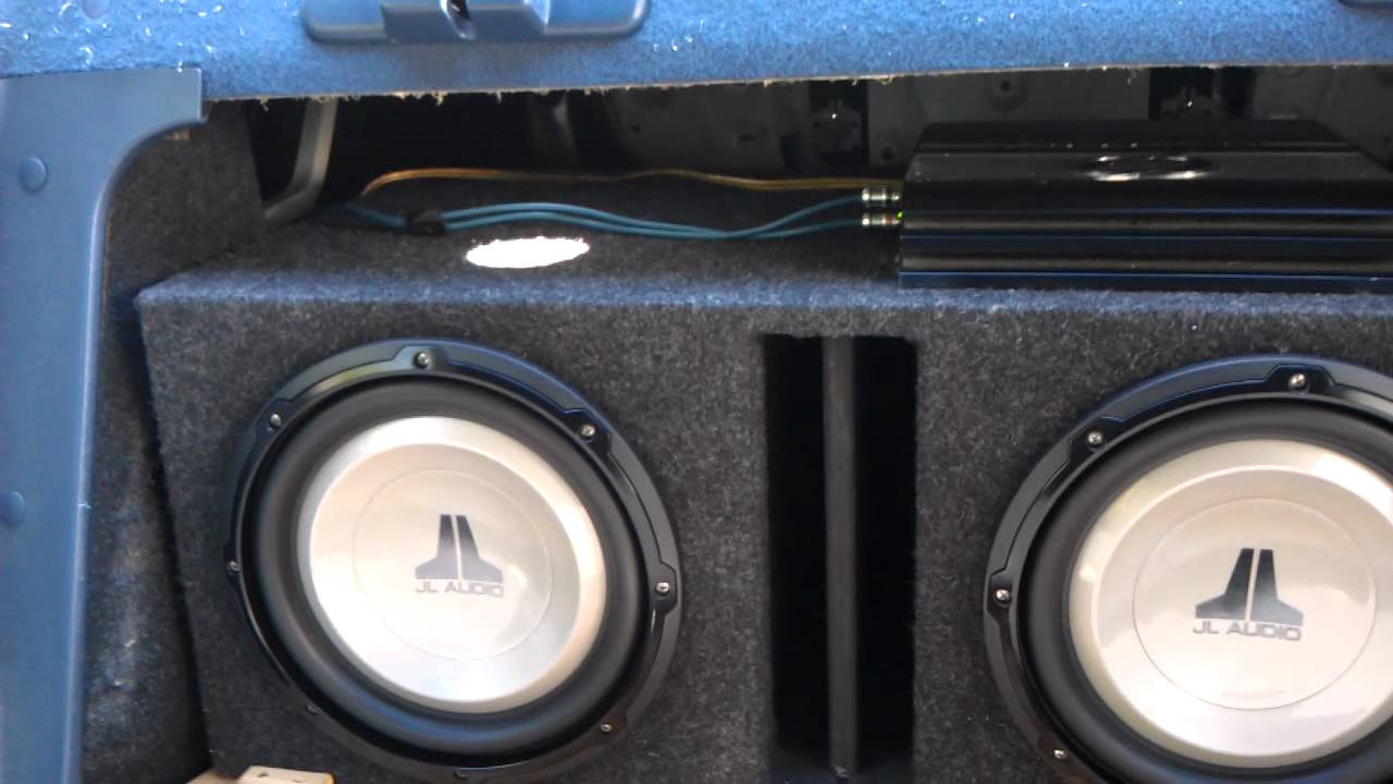 JL Audio W1 v2 10s